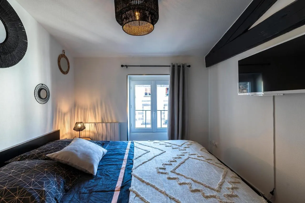 Le 23 Centre-Ville Clermont-Ferrand Apartment